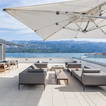 Penthouse Velebit Direct Sea Views Steps To Beach Luxury Stay Lägenhet Vinjerac